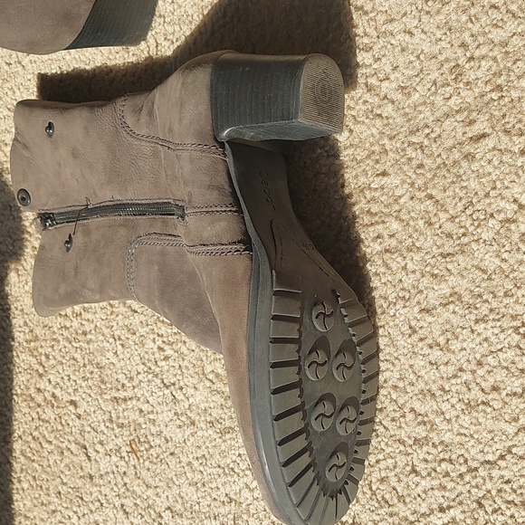 Gabor Women's Grey Boots - Picture 2 of 5